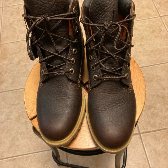 Timberland 6’ Premium Waterproof Dark Brown - Picture 2 of 7
